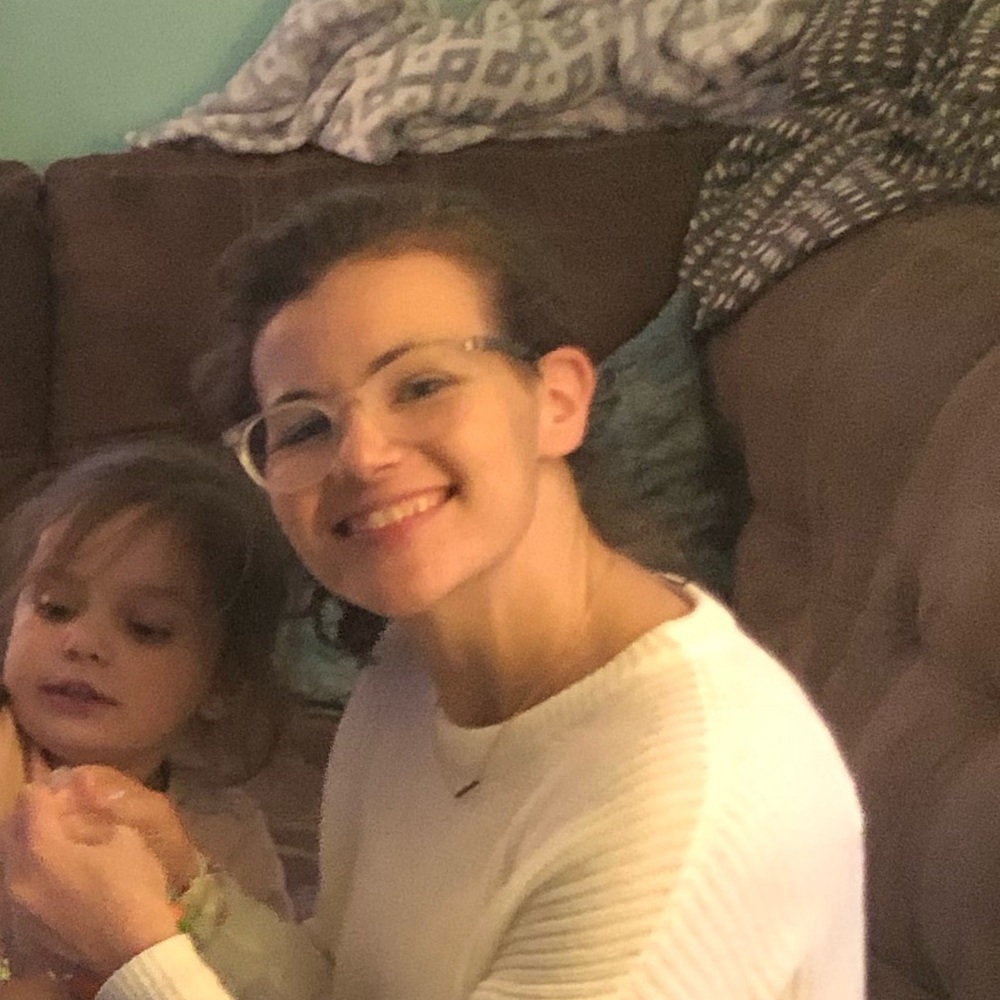 Meet your Posher, Angela